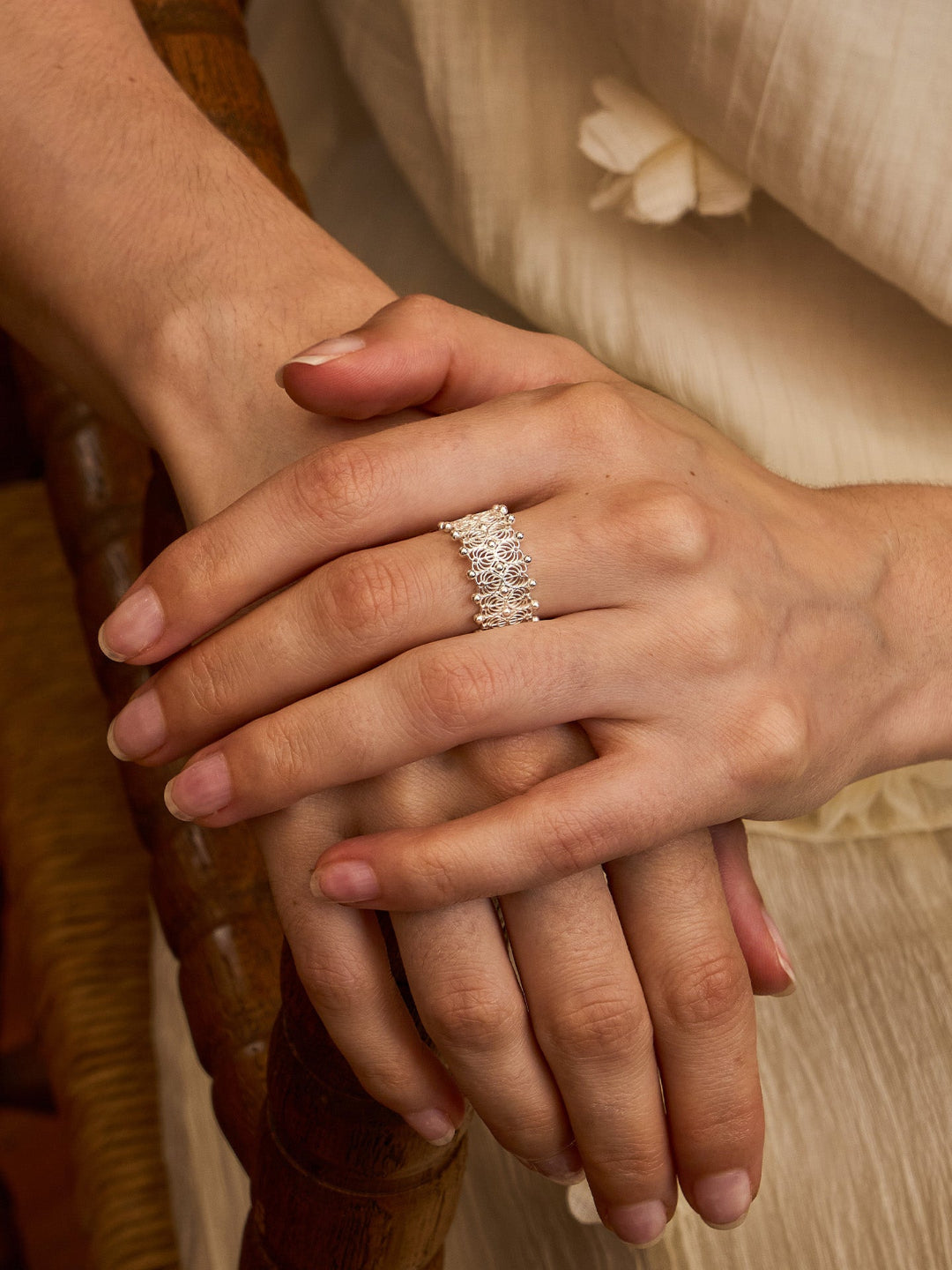 Monstera Heart Ring - Botanical Lace Band with Delicate Vine Details
