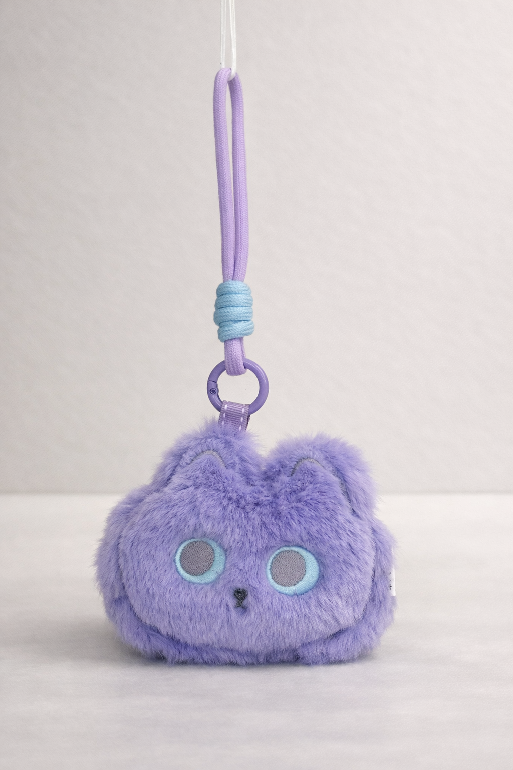 PONGPONG Scented Fluffy Bag Charm – A Soft Lucky Charm for Everyday Comfort