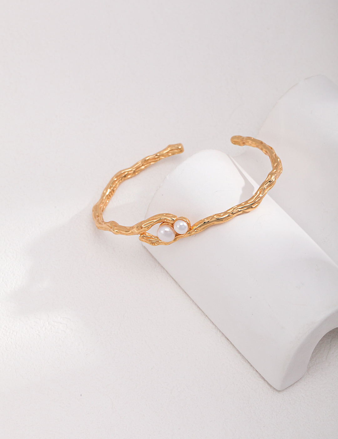 S925 Vintage Gold Sterling Silver Natural Pearl Bangle