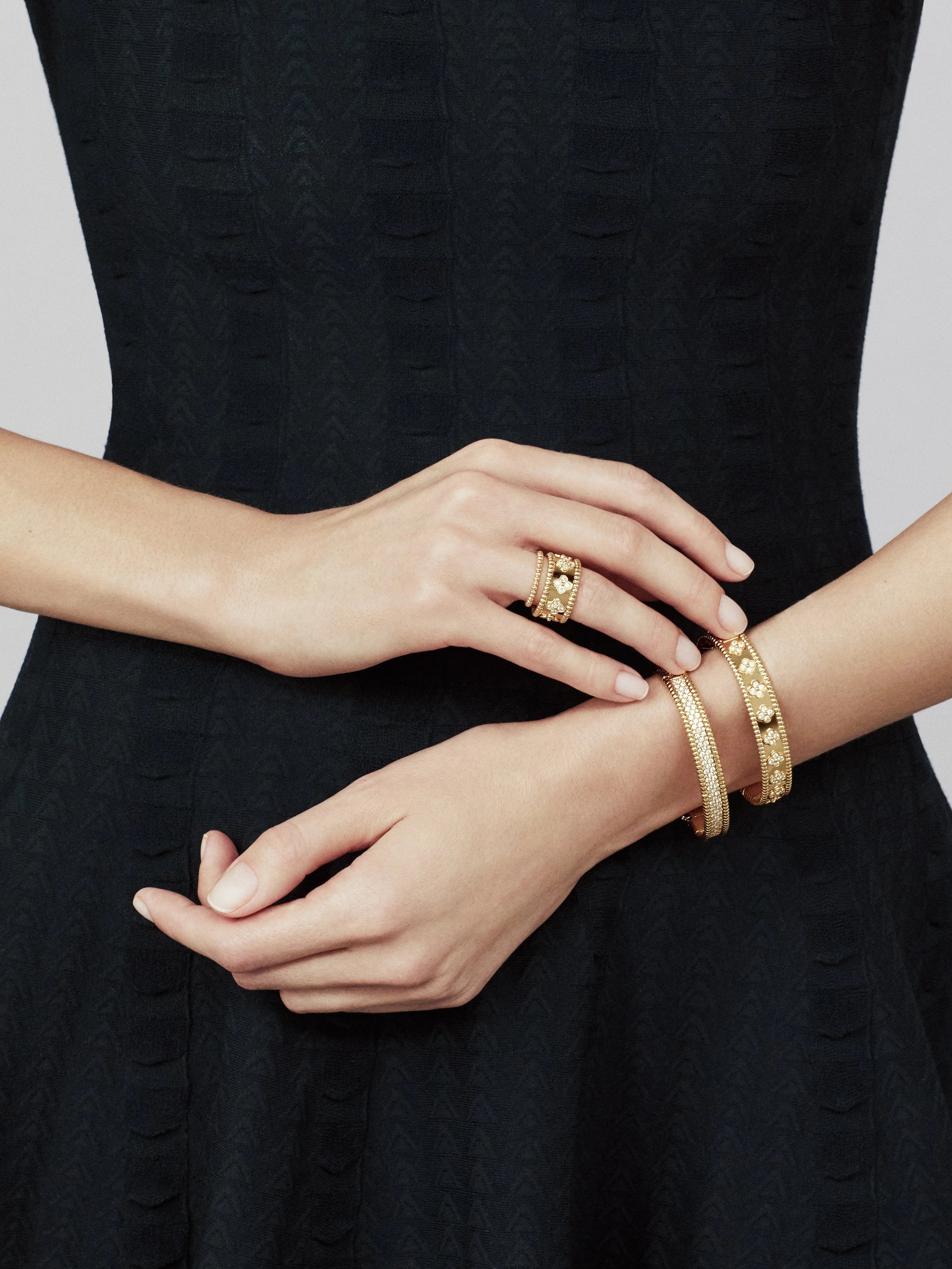 Perlee Bangle,18k Gold Plated,Inlaid Cubic Zircon