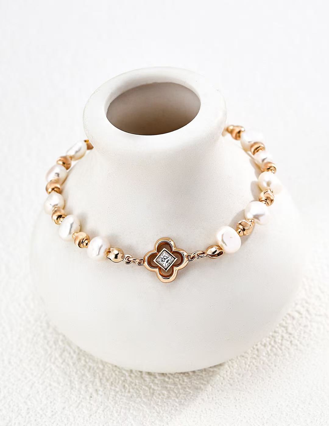 S925 Silver Pearl Four-Leaf Clover Charm Bracelet