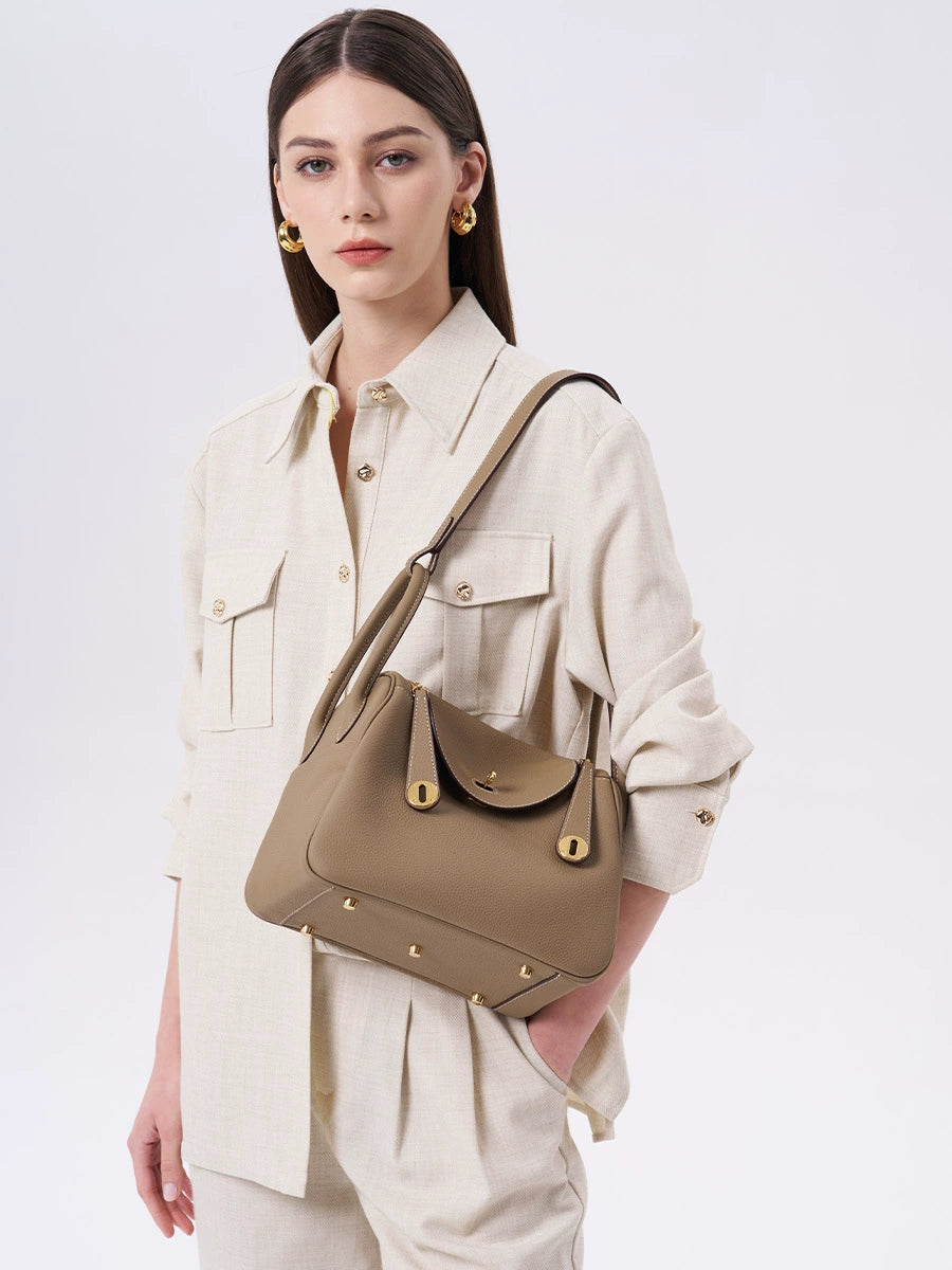 Women’s Minimalist Genuine Leather Cat Eye Decorated Crossbody Shoulder Handbag