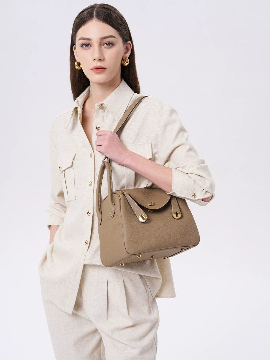 Women’s Minimalist Genuine Leather Cat Eye Decorated Crossbody Shoulder Handbag