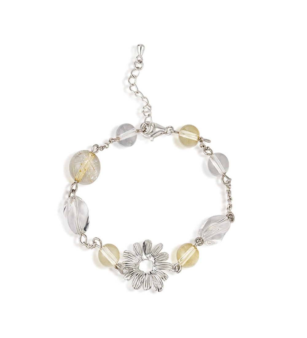 Embroidered Daisy Bracelet - A Delicate Chain with Crystal Accents