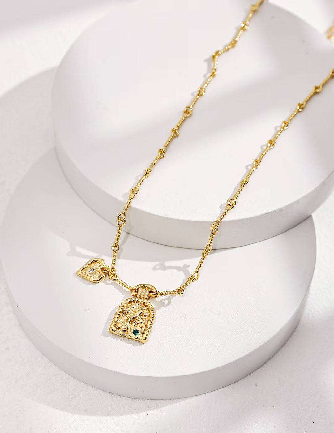 intage Timekeeper Necklace