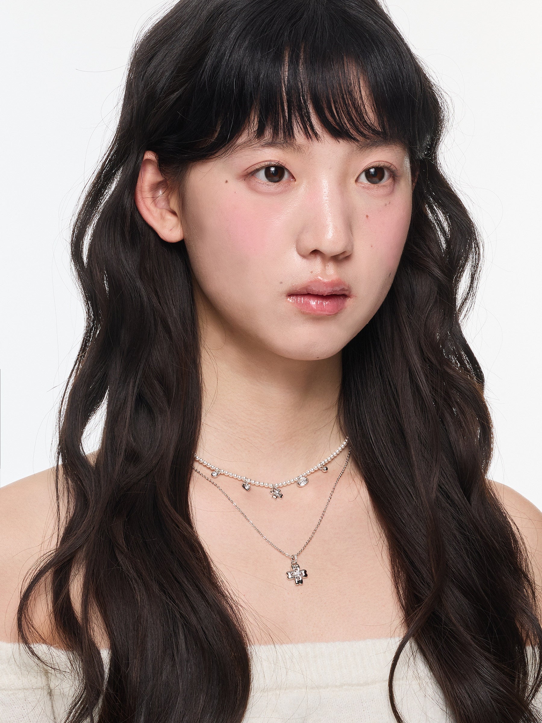 Button Series Small Flower Double-Layer Pearl Necklace Set, Design Statement 2-Piece Set