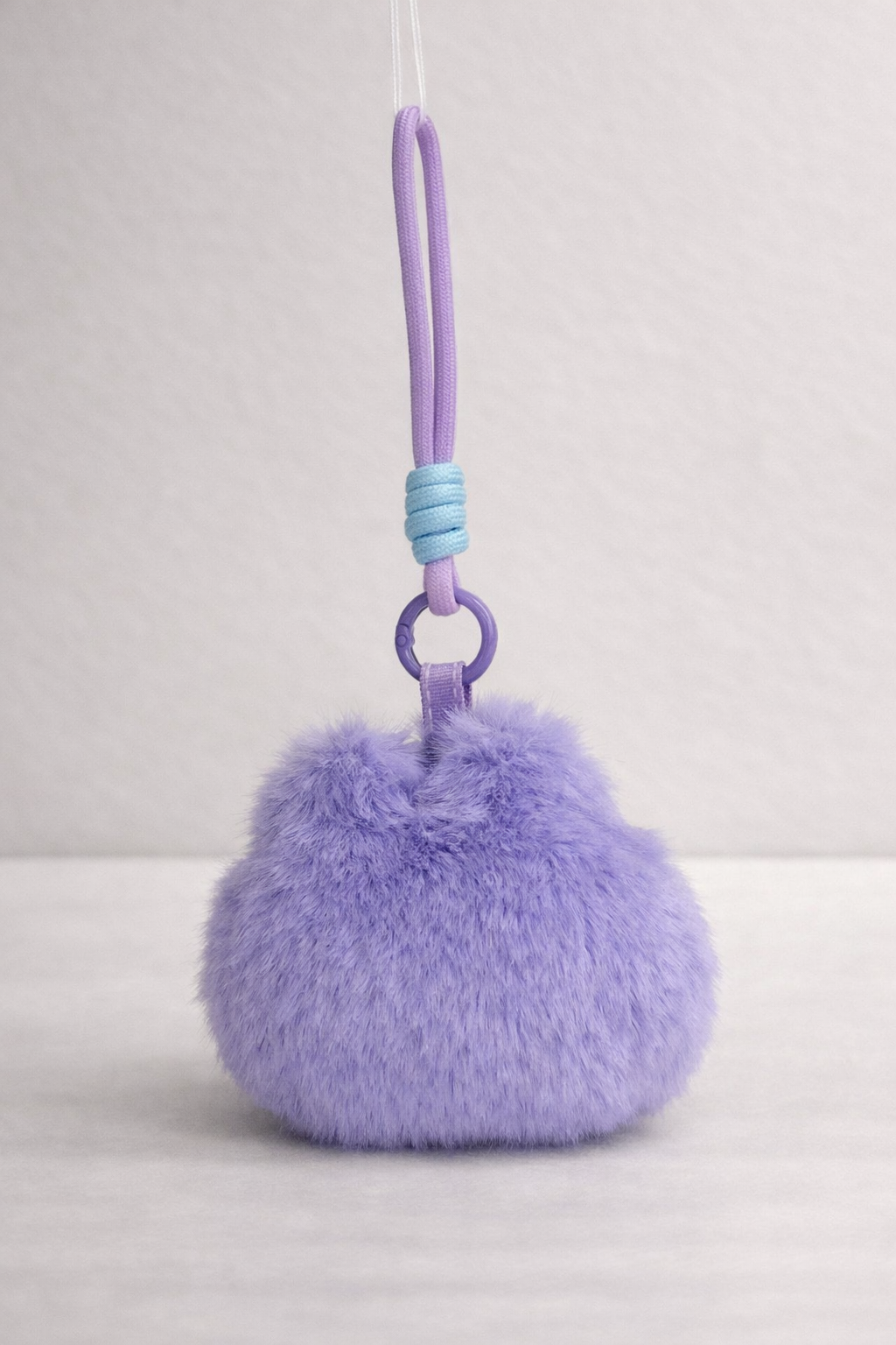 PONGPONG Scented Fluffy Bag Charm – A Soft Lucky Charm for Everyday Comfort
