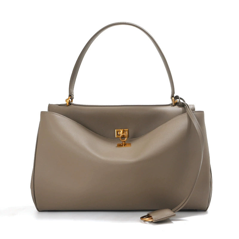 Women's Minimalist Rodeo Curved Genuine Leather Shoulder Bag