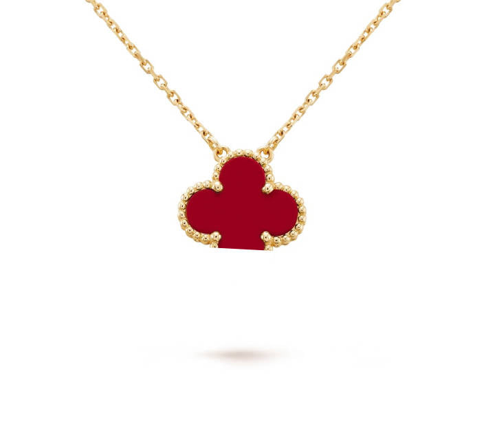 Wanderlust Studio Clover Leaf Necklace, 925 Silver, 18k Gold Plated
