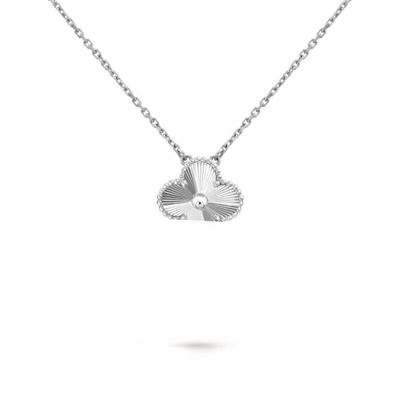 Wanderlust Studio Clover Leaf Necklace, 925 Silver, 18k Gold Plated