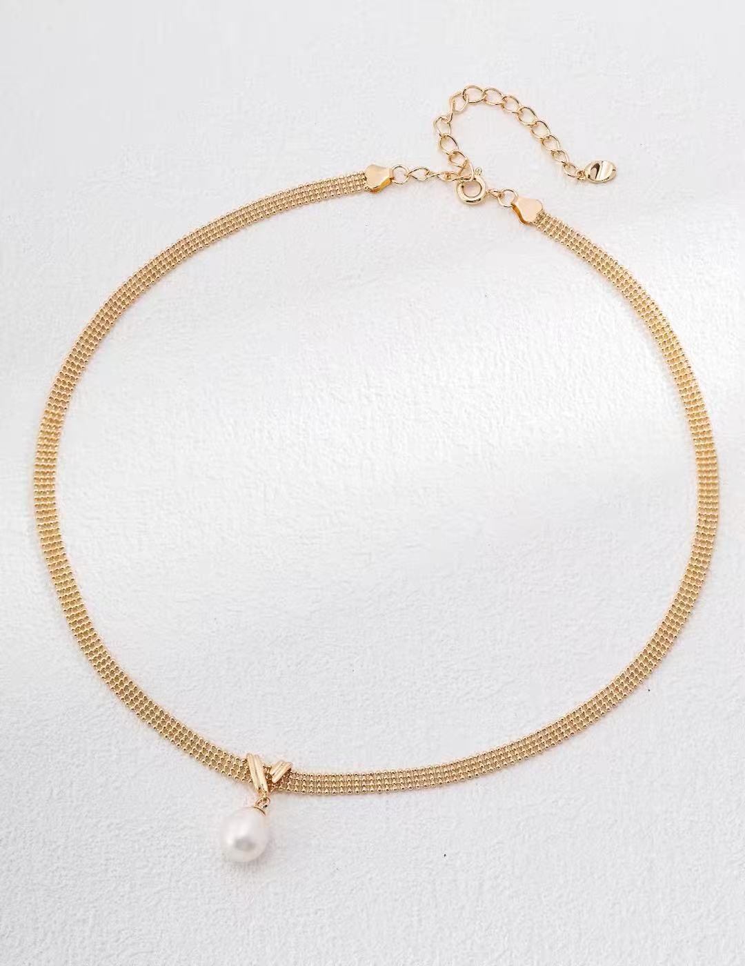 Sterling Silver Pearl Necklace with Vintage Minimalist Design